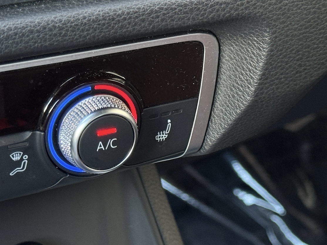 2024 Audi Q3 Premium White at River Oaks CDJR