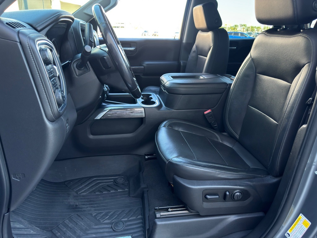 2020 Chevrolet Silverado 1500 LTZ - 11