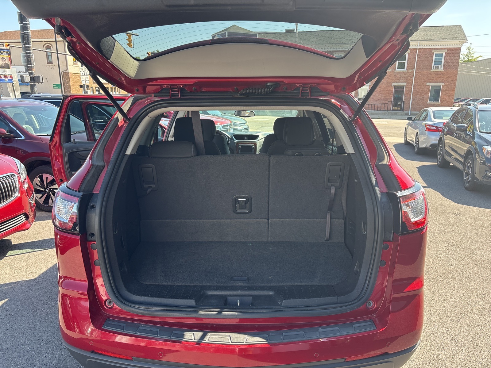 2013 Chevrolet Traverse 1LT photo 16