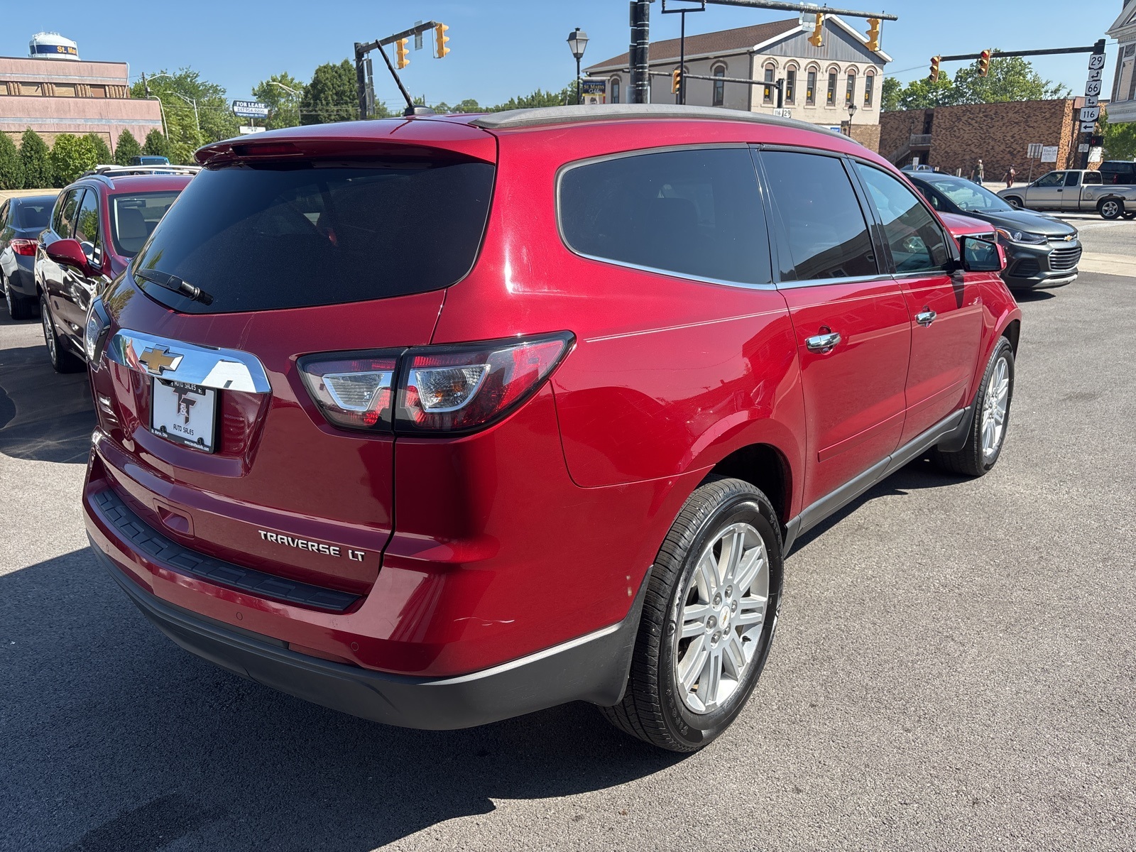 2013 Chevrolet Traverse 1LT photo 5
