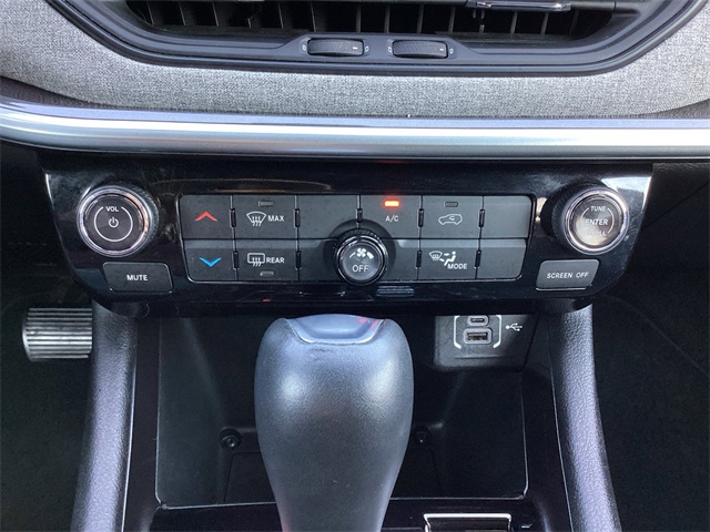 Used Car 2024 Jeep Compass  For Sale Under $25,000 In San Antonio, Texas