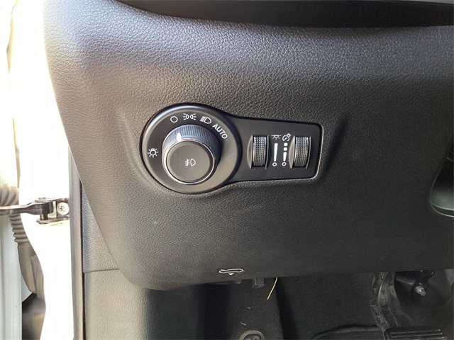 Used Car 2024 Jeep Compass  For Sale Under $25,000 In San Antonio, Texas