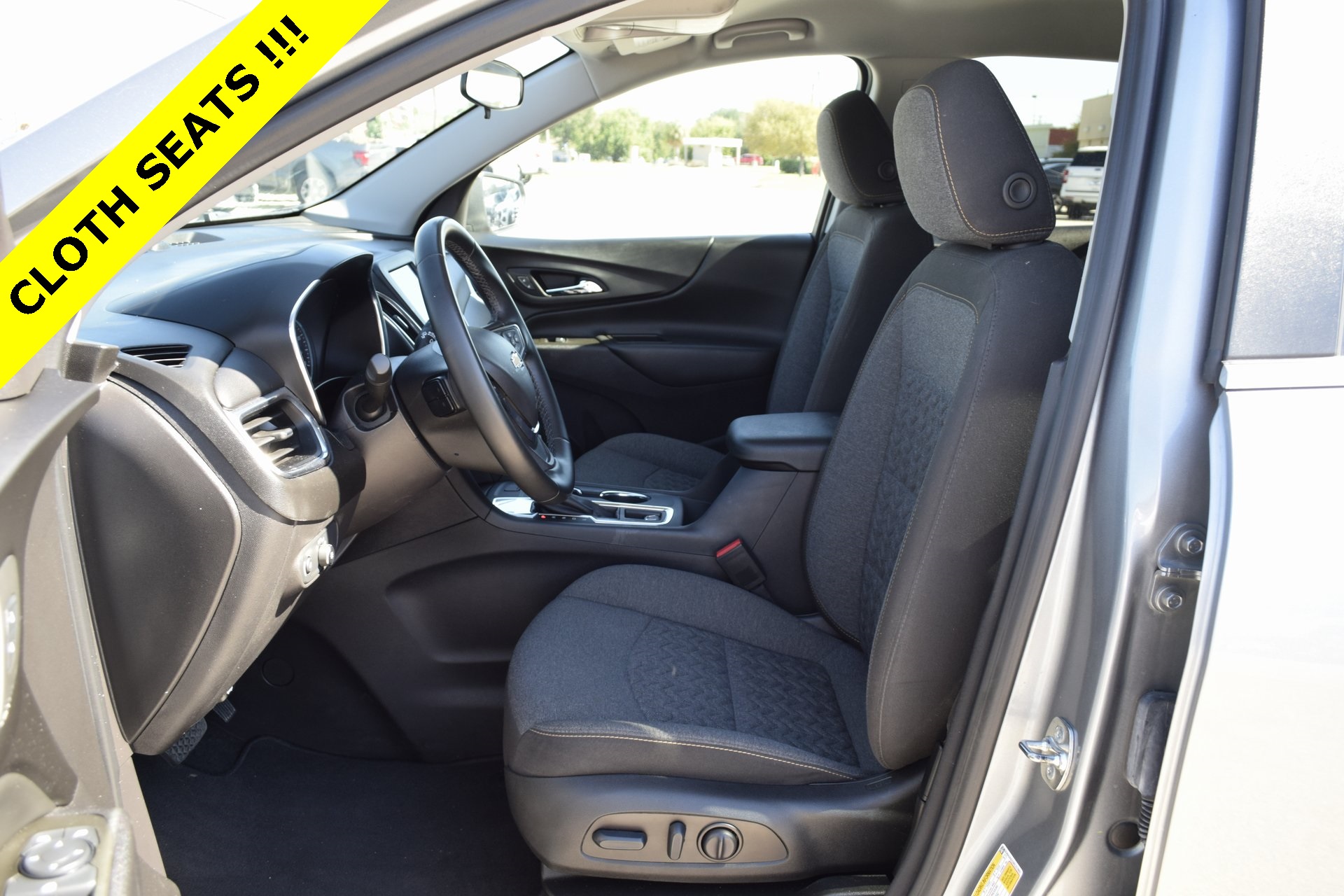 2024 Chevrolet Equinox LT - 2