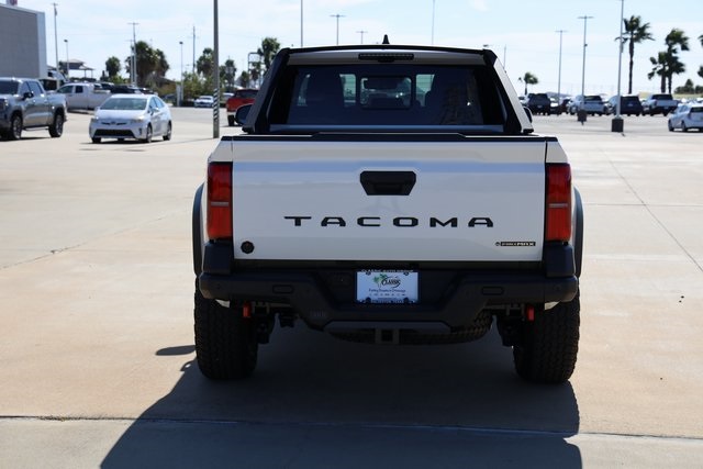 2025 Toyota Tacoma Hybrid Trailhunter - 6
