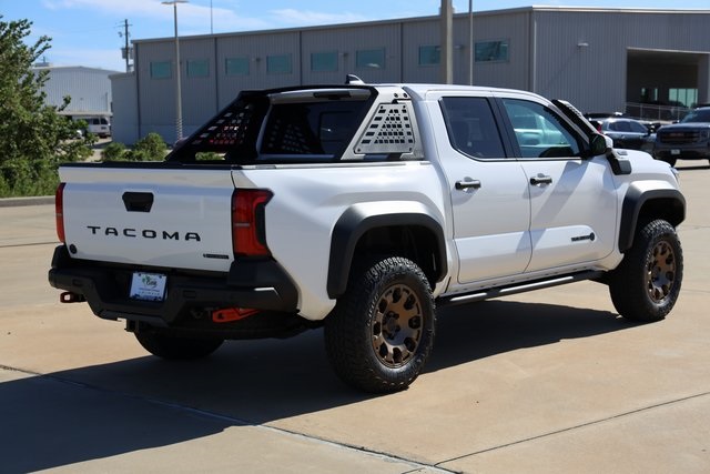 2025 Toyota Tacoma Hybrid Trailhunter - 7