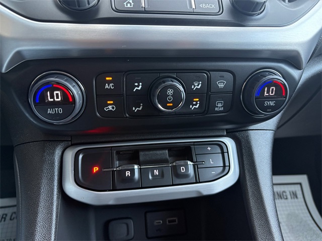 Used Car 2023 Gmc Acadia  Sle For Sale Under $35,000 In San Antonio, Texas
