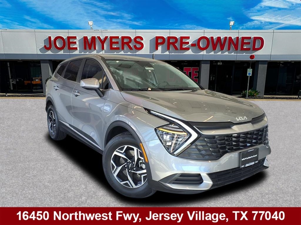 2025 Kia Sportage LX - 0