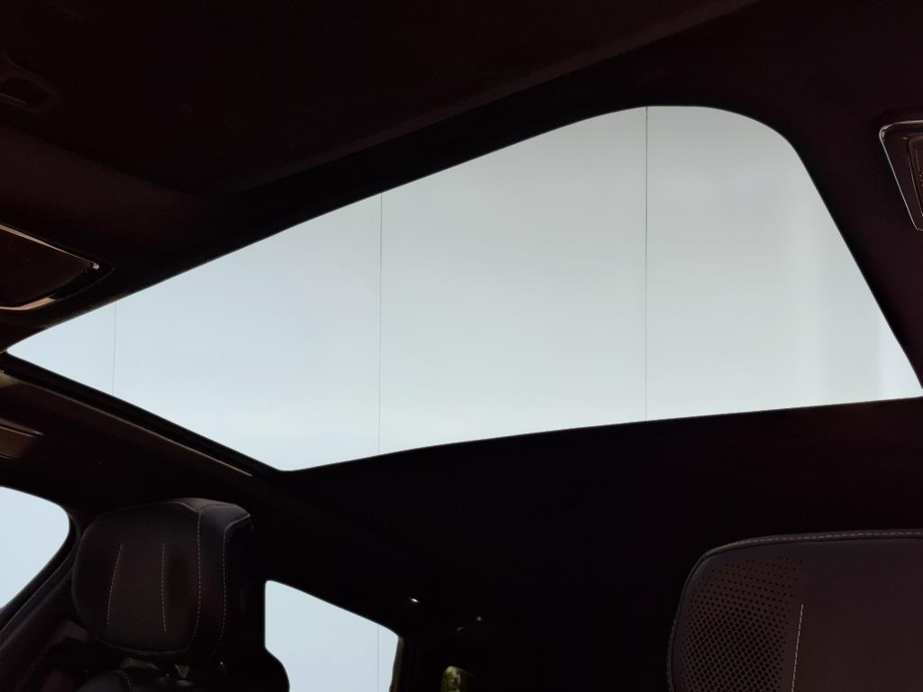 2026 Cadillac LYRIQ-V V - 9