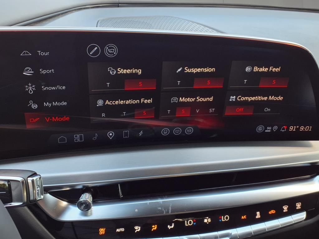 2026 Cadillac LYRIQ-V V - 10