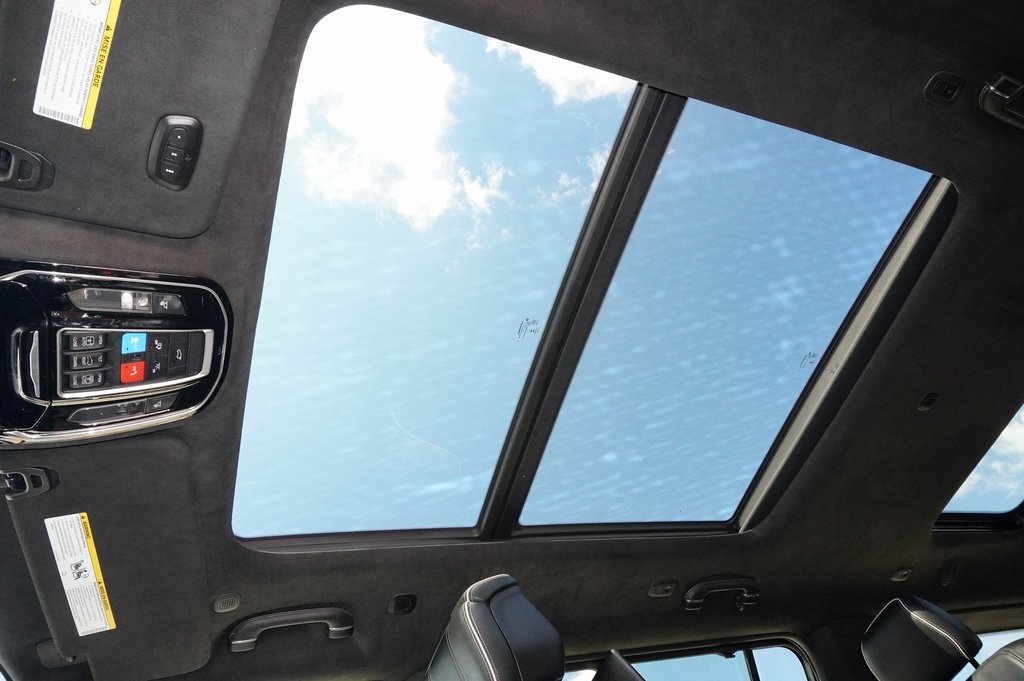 Used Car 2022 Jeep Grand Wagoneer  Series Ii For Sale Under $60,000 In Weatherford, Texas