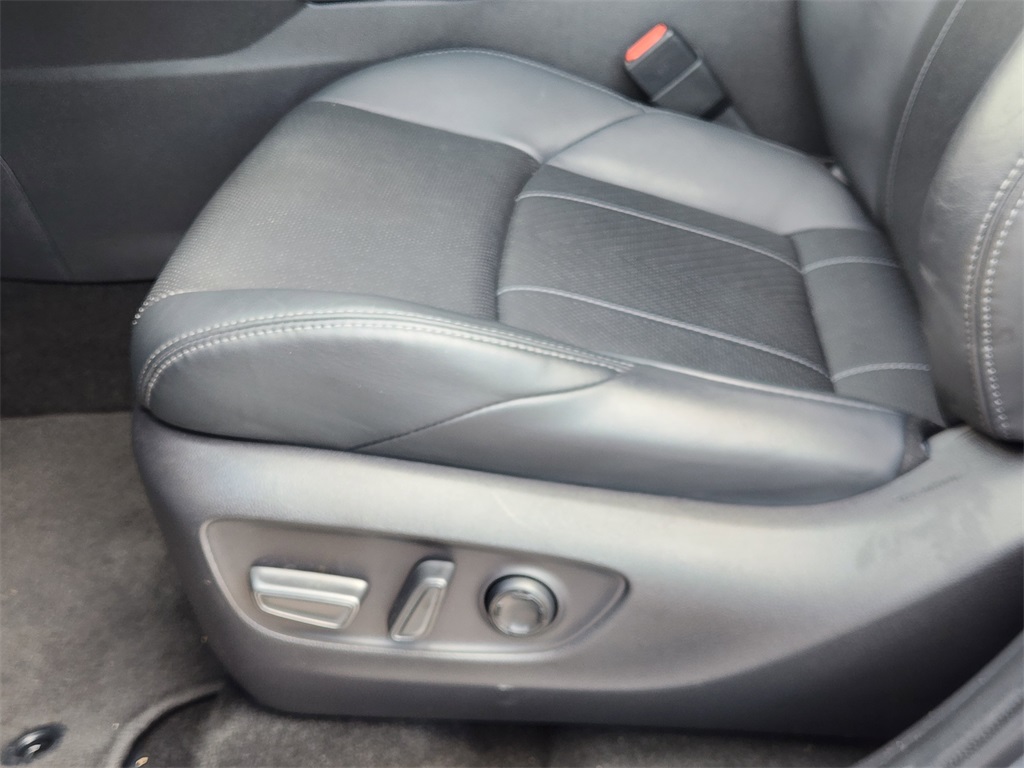 2022 Toyota Venza Limited Gray at Toyota of Victoria