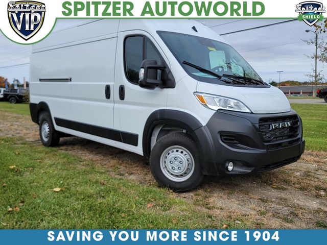 Bright White Clearcoat 2025 RAM ProMaster Van 9-Speed Automatic