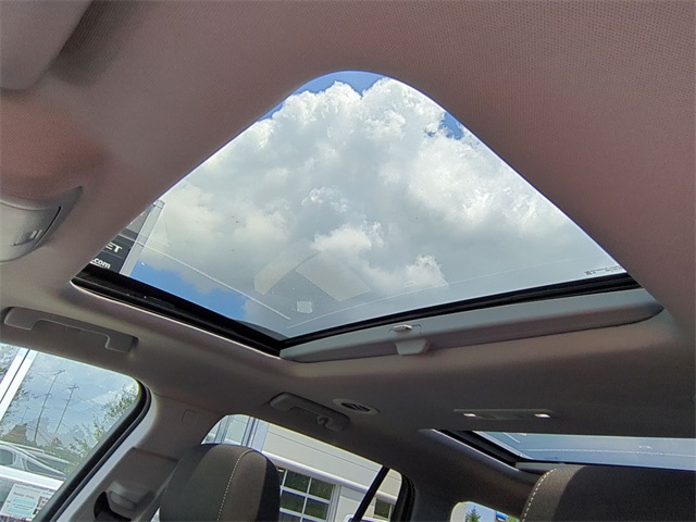 2022 GMC Acadia SLE for sale at PATRIOT CHEVROLET OF LIMERICK