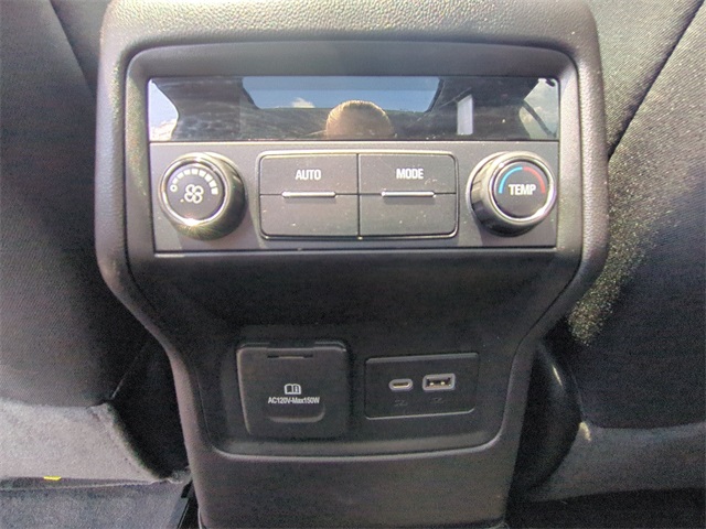 2022 GMC Acadia SLE for sale at PATRIOT CHEVROLET OF LIMERICK
