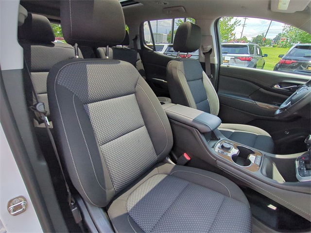 2022 GMC Acadia SLE for sale at PATRIOT CHEVROLET OF LIMERICK