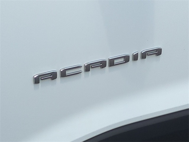 2022 GMC Acadia SLE for sale at PATRIOT CHEVROLET OF LIMERICK