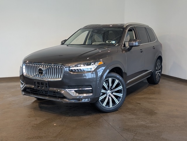 2024 Volvo XC90 B5 Plus Bright Theme AWD