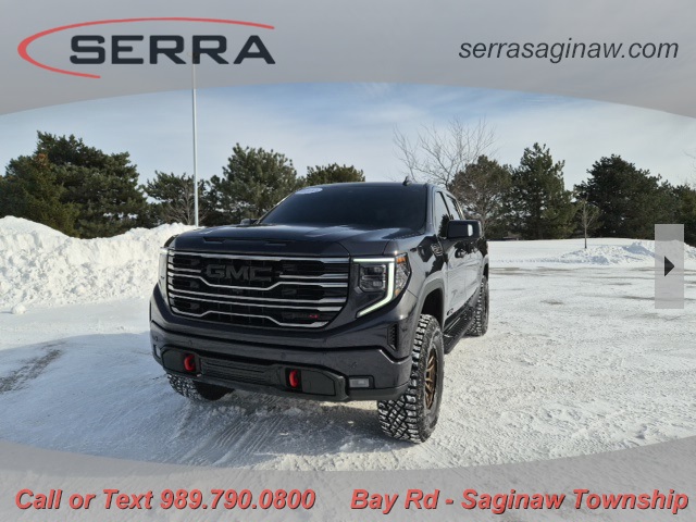 2022 GMC Sierra 1500 AT4 Crew Cab 4WD
