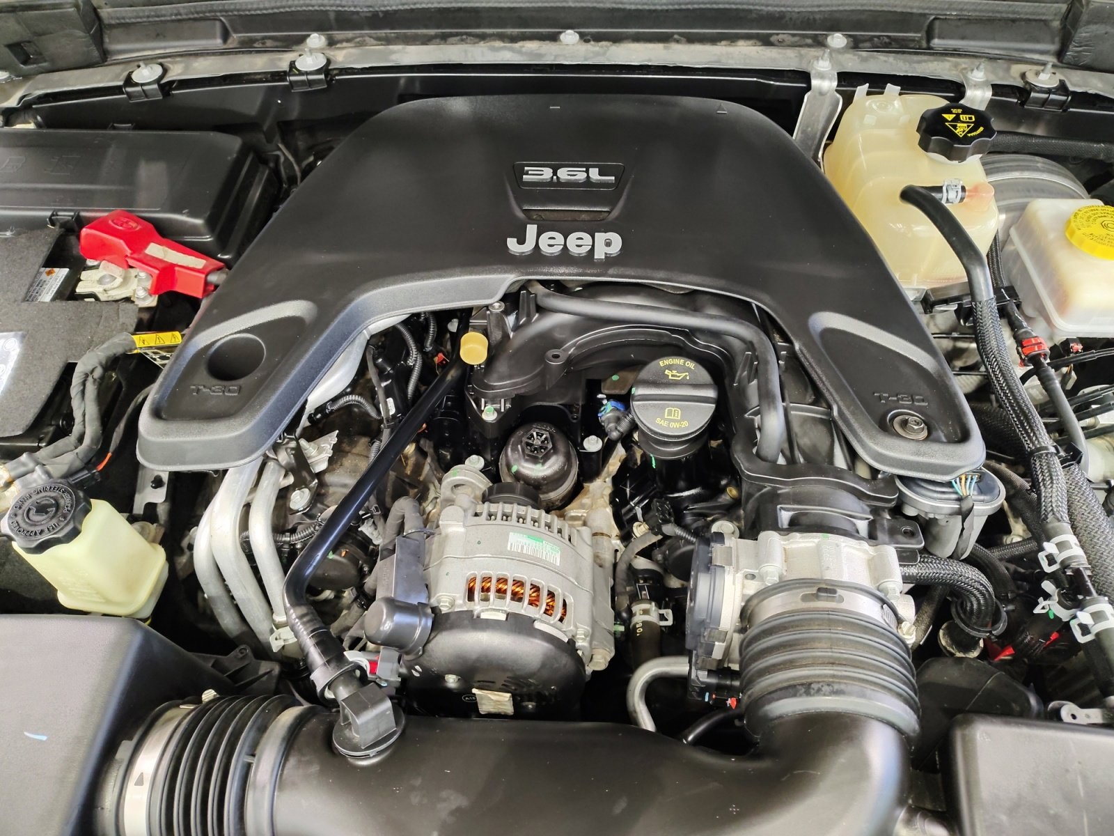 Used Car 2020 Jeep Wrangler  Unlimited Freedom Edition For Sale Under $25,000 In San Antonio, Texas