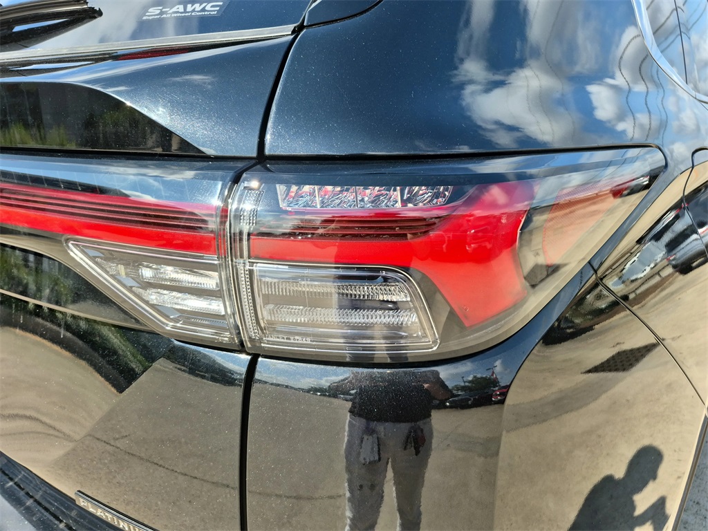 2025 Mitsubishi Outlander SEL Black at North Houston Mitsubishi