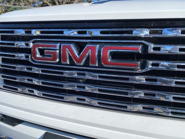 Used Car 2024 Gmc Canyon  Denali For Sale Under $50,000 In San Antonio, Texas