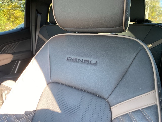 Used Car 2024 Gmc Canyon  Denali For Sale Under $50,000 In San Antonio, Texas