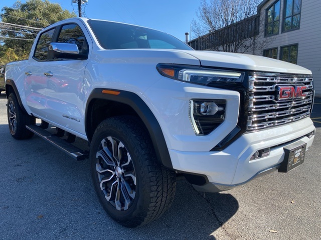 Used Car 2024 Gmc Canyon  Denali For Sale Under $50,000 In San Antonio, Texas