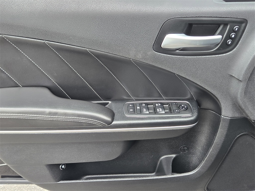 2018 Dodge Charger R/T Scat Pack Black at Mac Haik CDJR North Houston