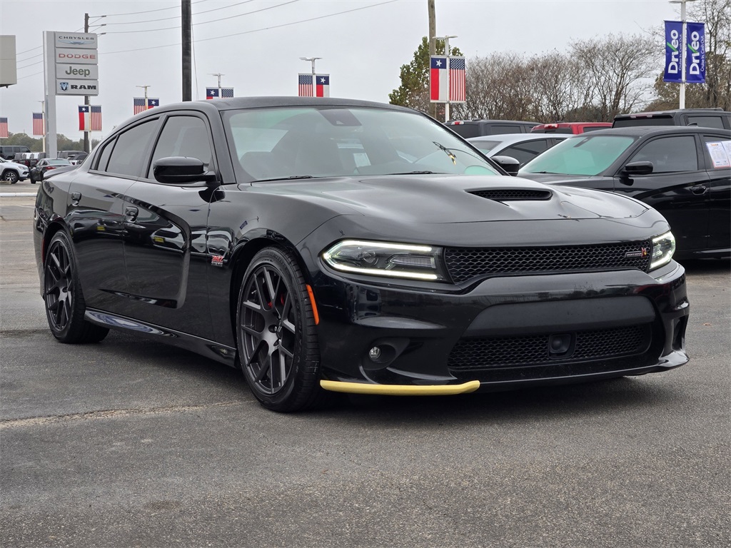 2018 Dodge Charger R/T Scat Pack Black at Mac Haik CDJR North Houston