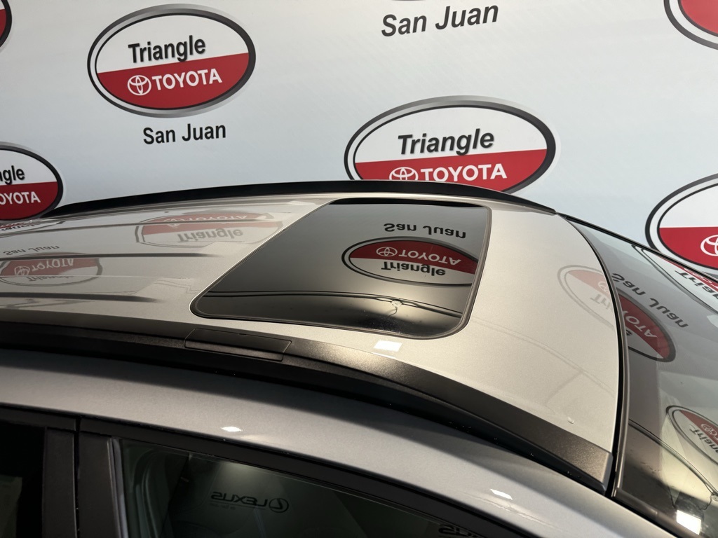 Thumbnail: 2025 Toyota Corolla Cross - 10