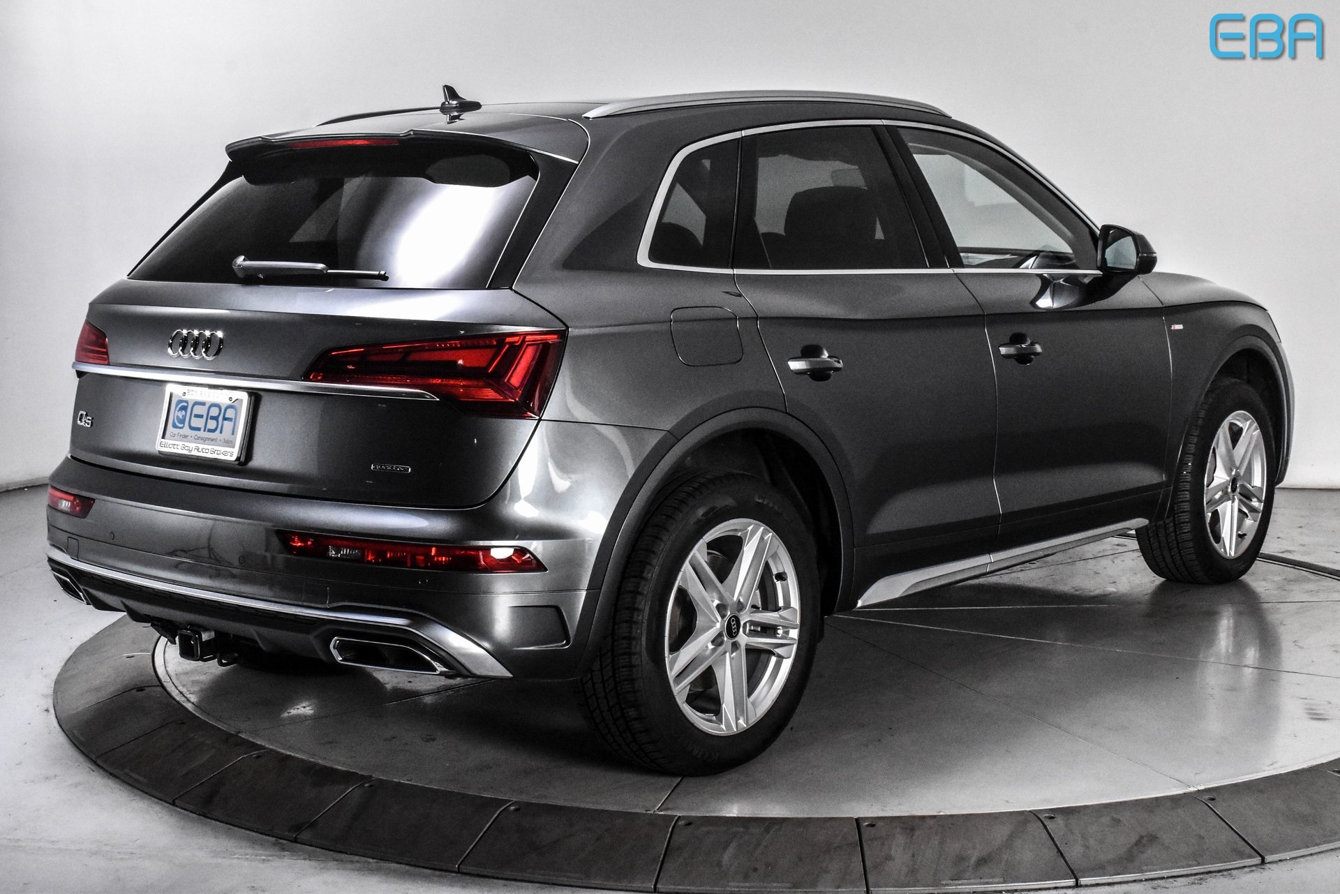 2024 Audi Q5 S line Premium Plus 55 TFSI photo 6