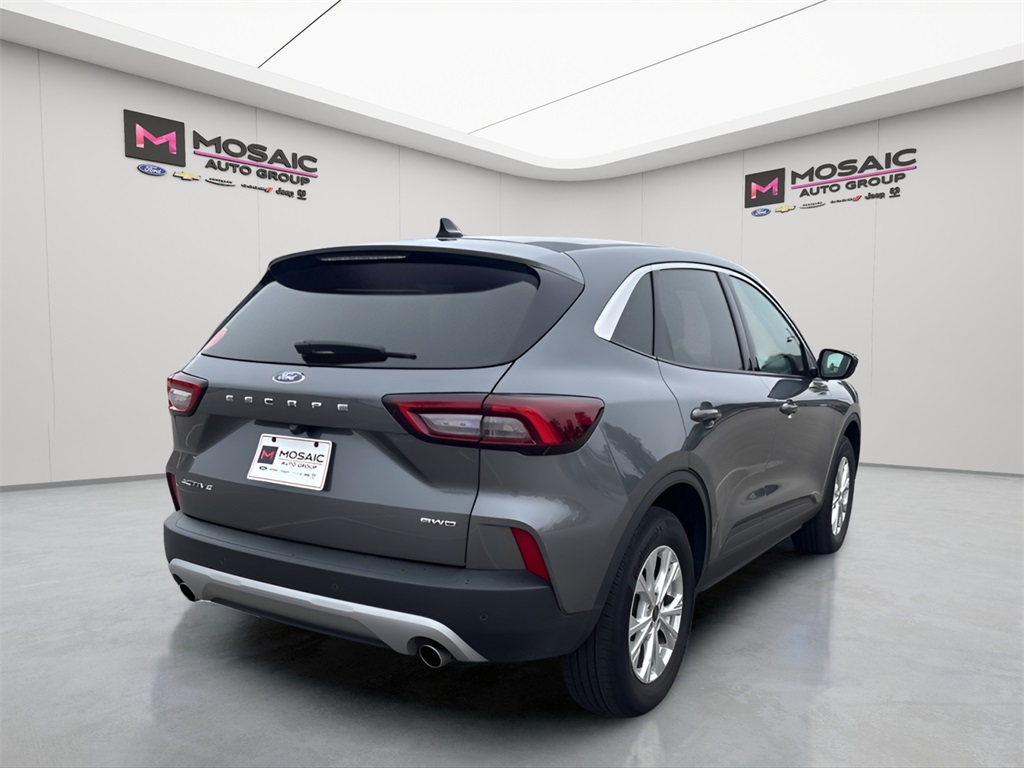 2024 Ford Escape