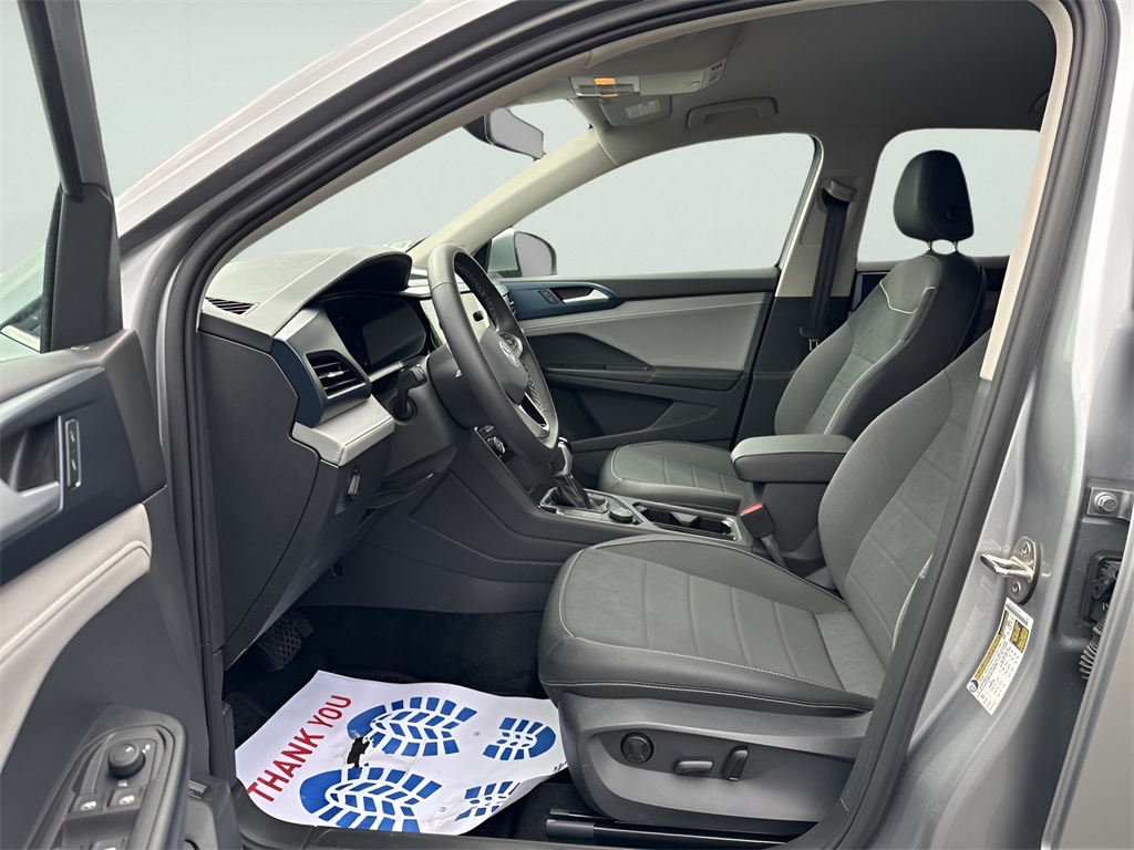 2024 Volkswagen Taos