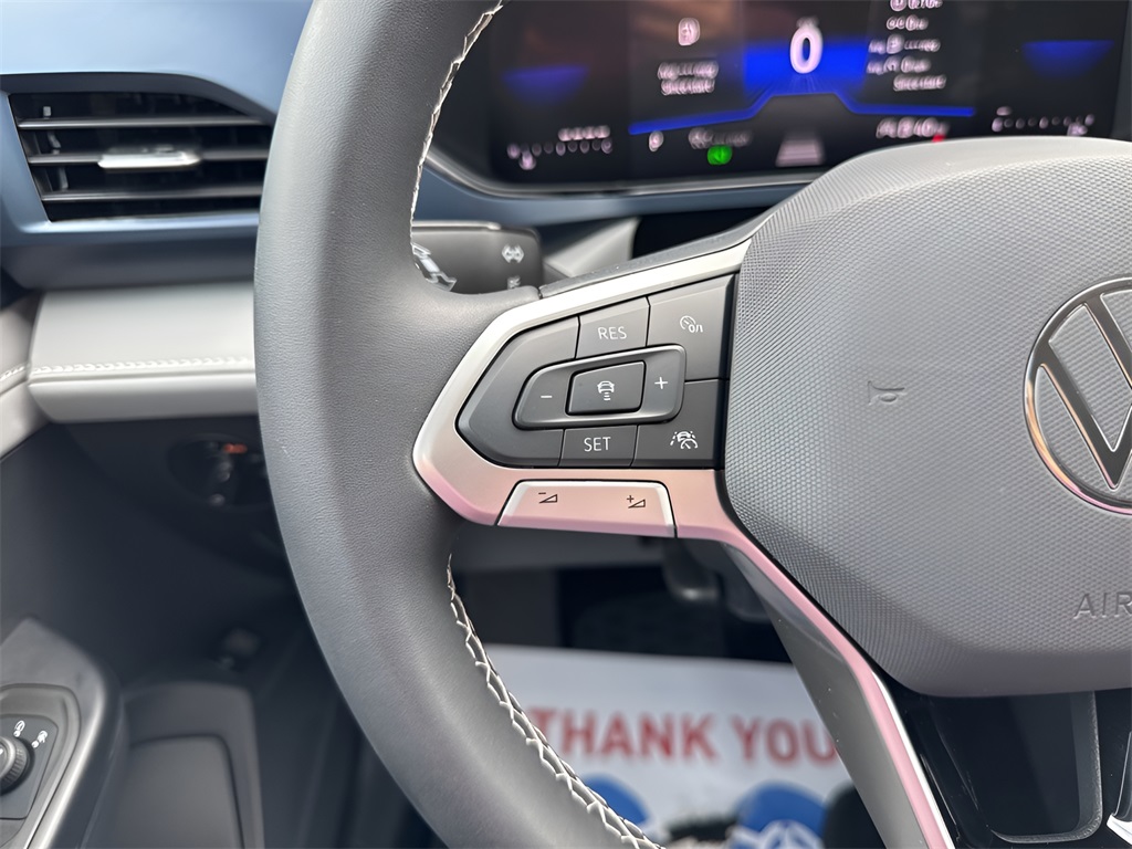 2024 Volkswagen Taos