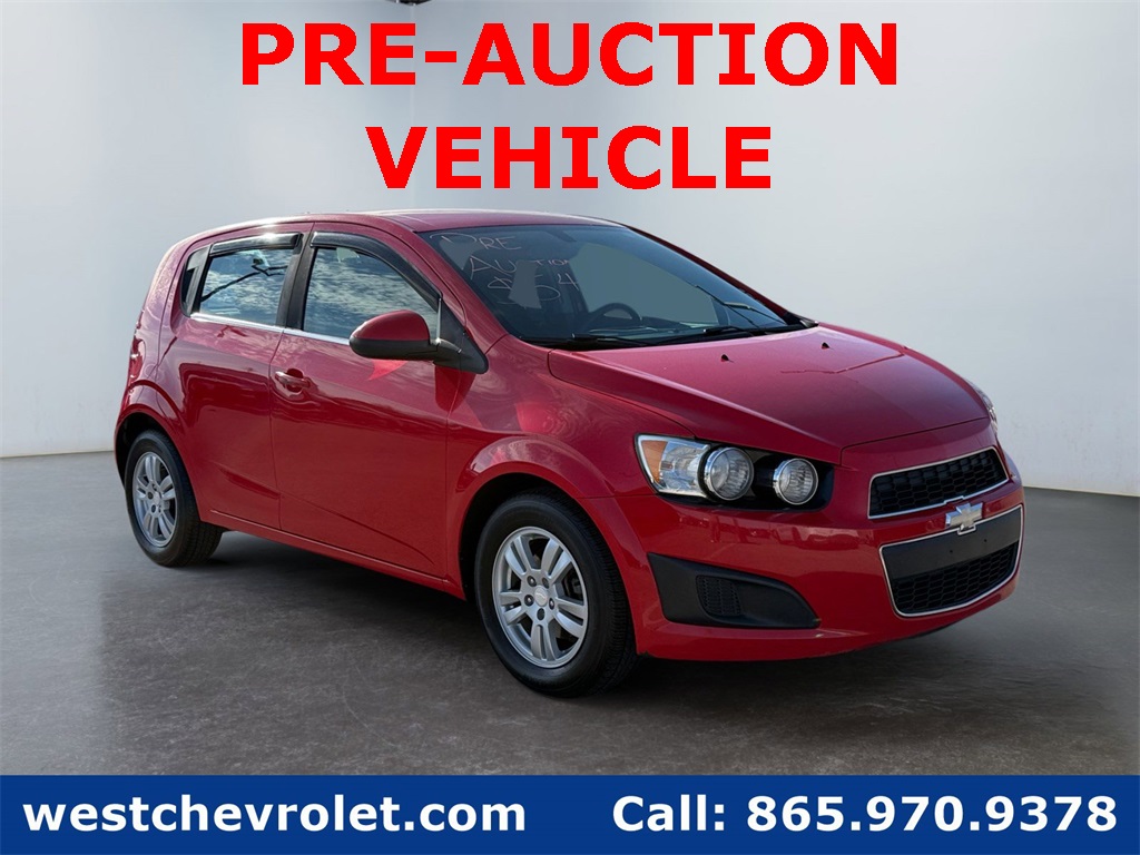 2016 Chevrolet Sonic LT Hatchback FWD