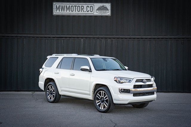 2023 Toyota 4Runner Limited 