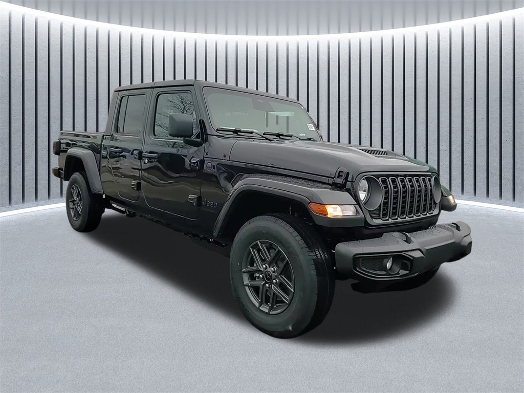 2026 Jeep Gladiator Sport S 
