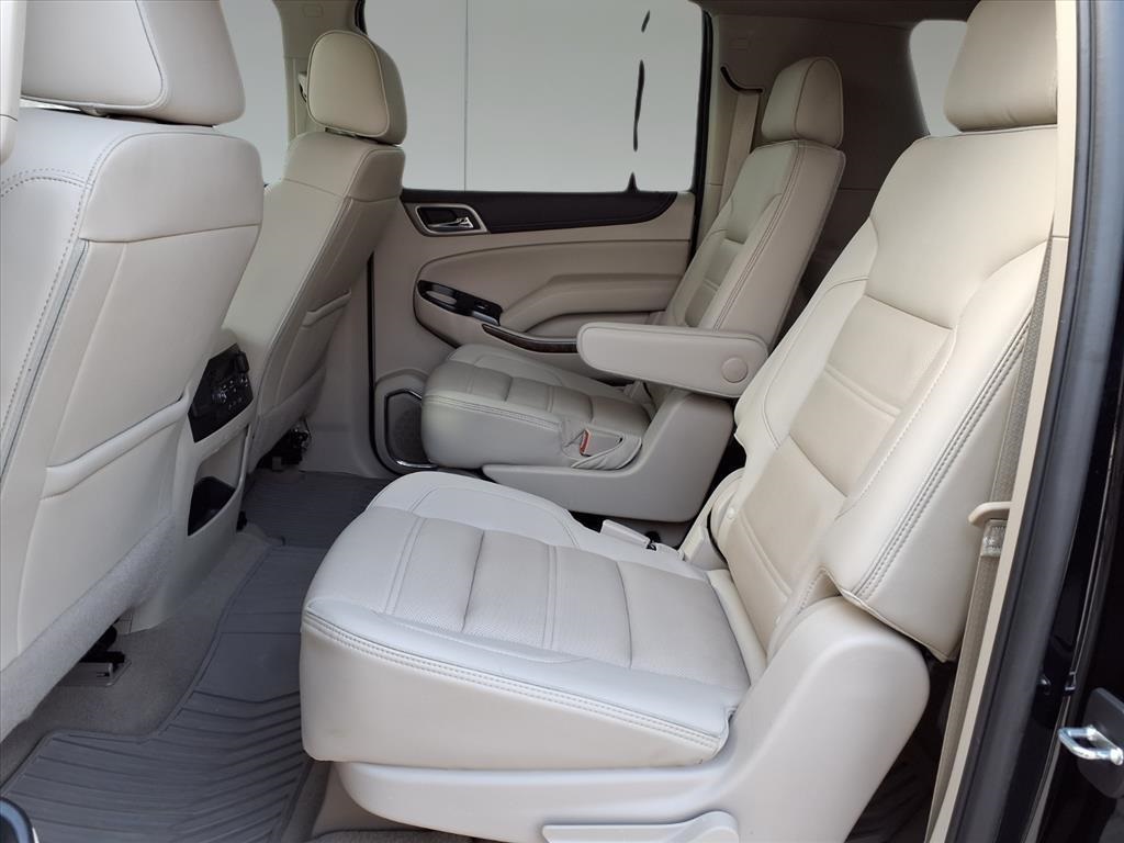 2019 GMC Yukon XL Denali Black at Victoria Chrysler Dodge Jeep Ram