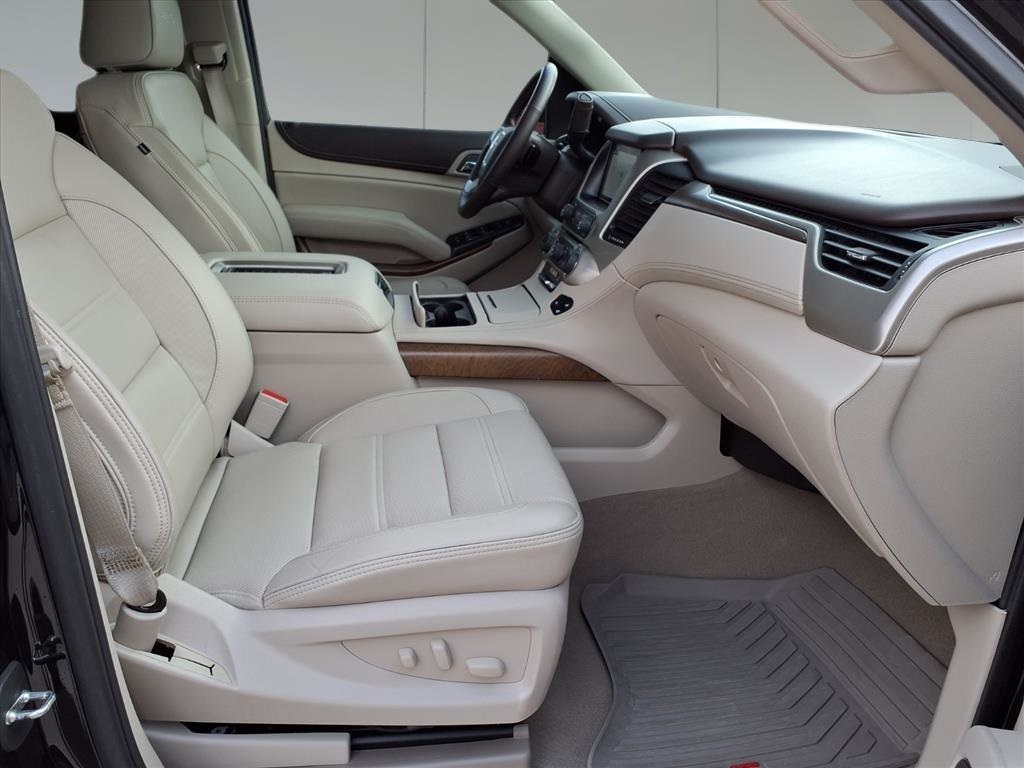 2019 GMC Yukon XL Denali Black at Victoria Chrysler Dodge Jeep Ram