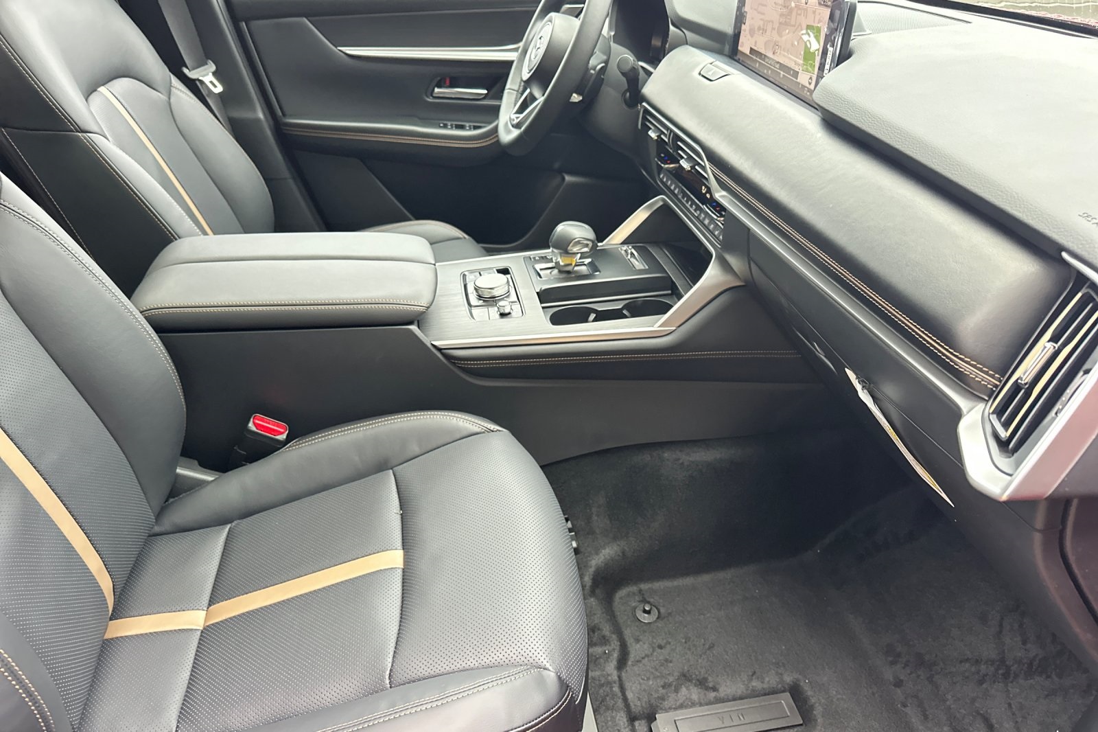 2026 Mazda CX-90 Premium Plus Package - Photo 15