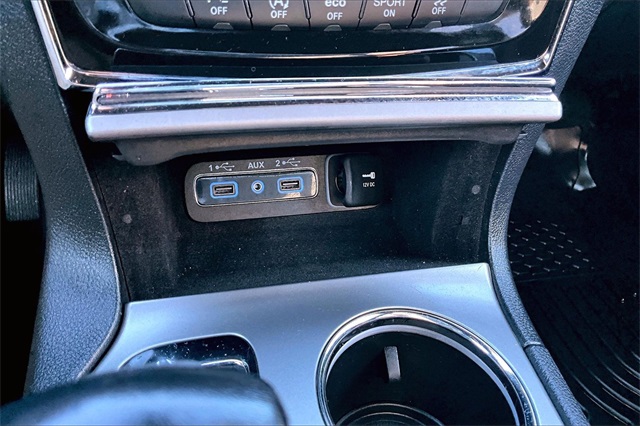 Used 2021 Jeep Grand Cherokee For Sale in Gloucester, MA