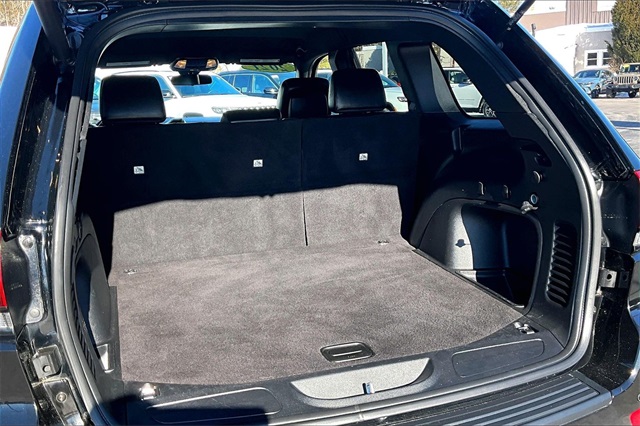 Used 2021 Jeep Grand Cherokee For Sale in Gloucester, MA