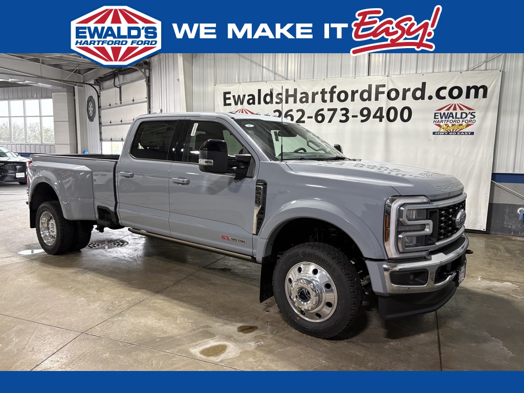 2026 Ford F-450SD Lariat 