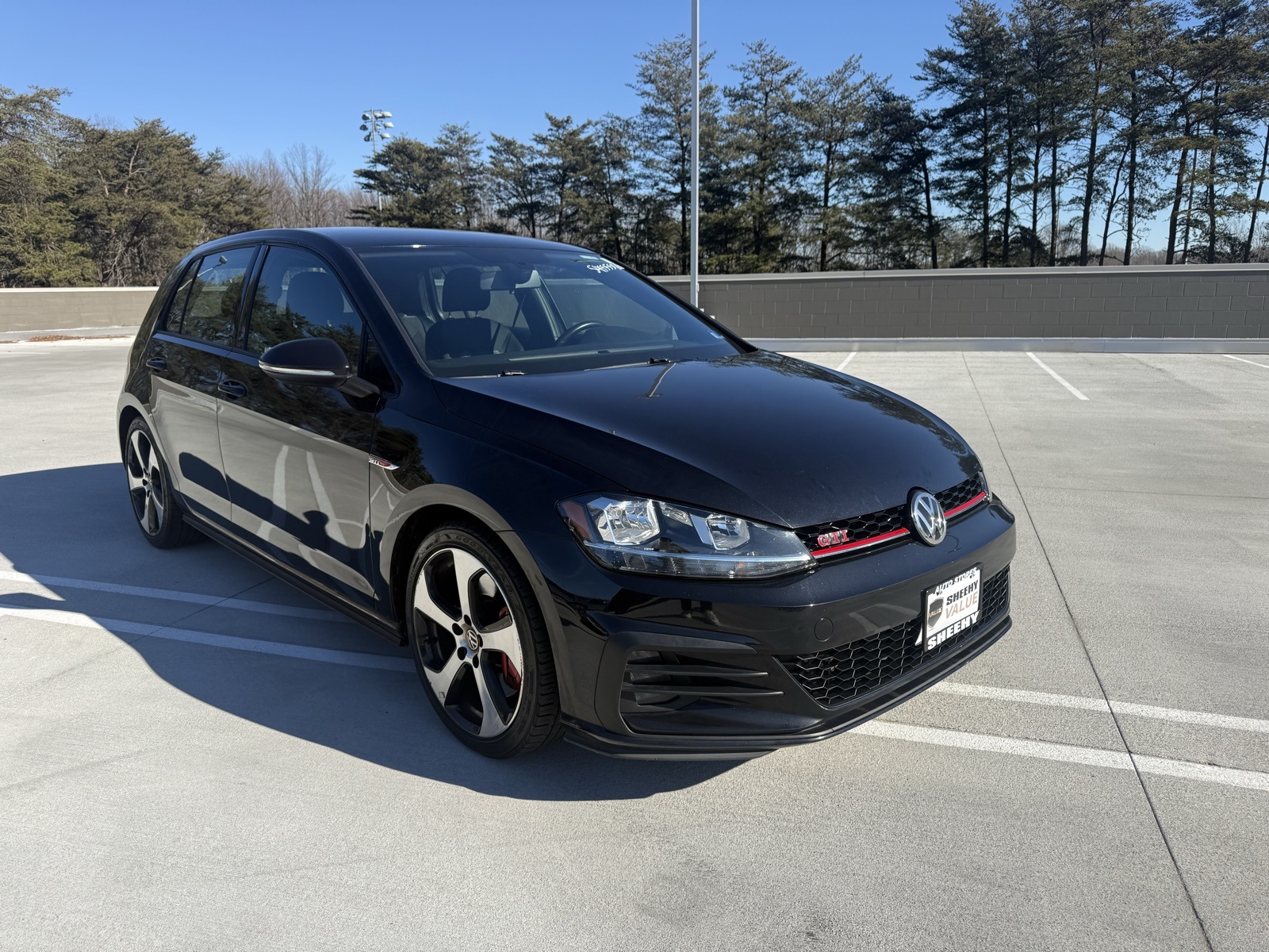 2019 Volkswagen Golf GTI 2.0T S 4-Door FWD