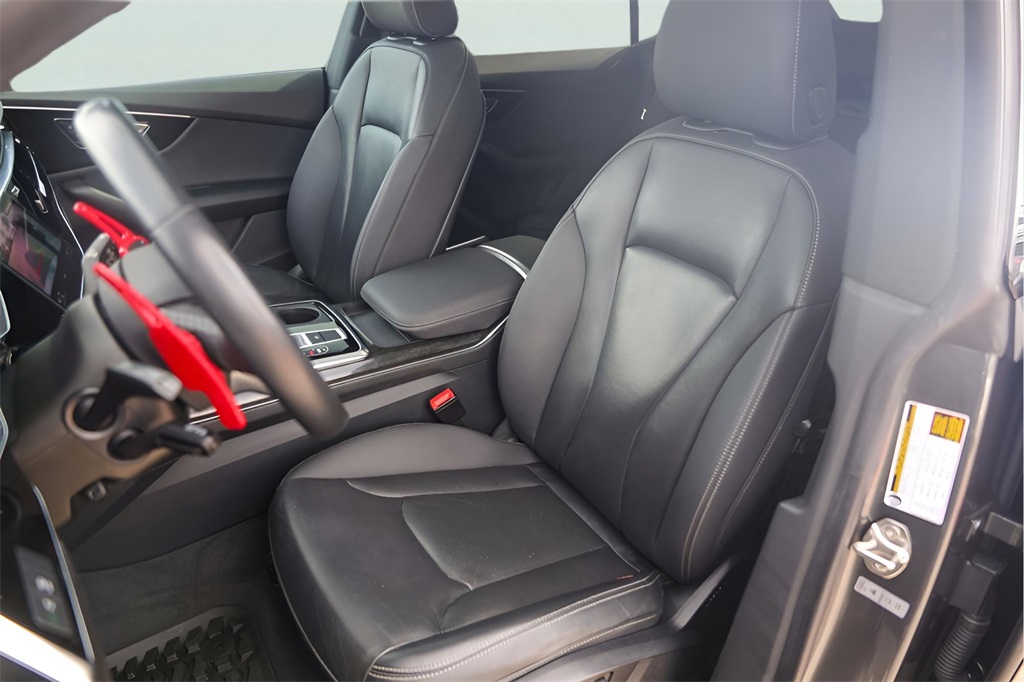 Used Car 2021 Audi Q8  55 Premium Plus For Sale Under $40,000 In Austin, Texas