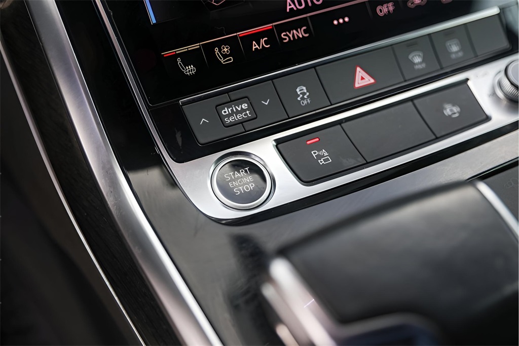 Used Car 2021 Audi Q8  55 Premium Plus For Sale Under $40,000 In Austin, Texas