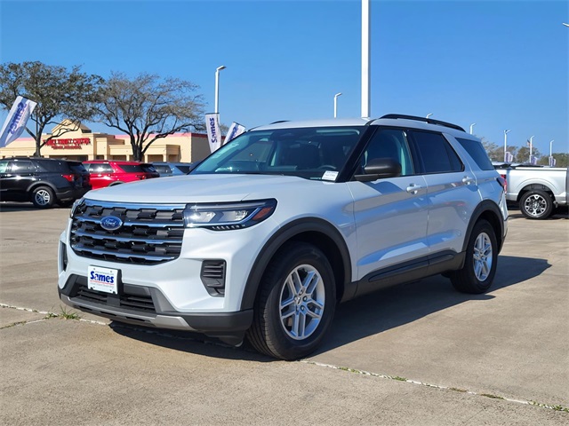 2026 Ford Explorer Active RWD