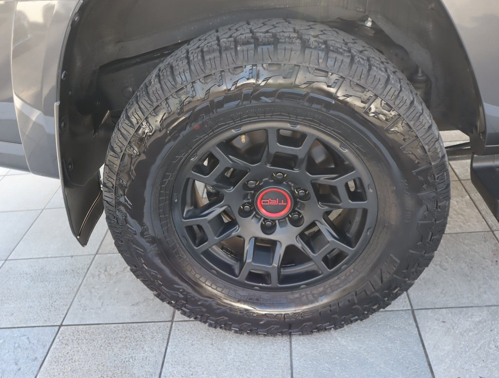 Thumbnail: 2022 Toyota 4Runner - 11