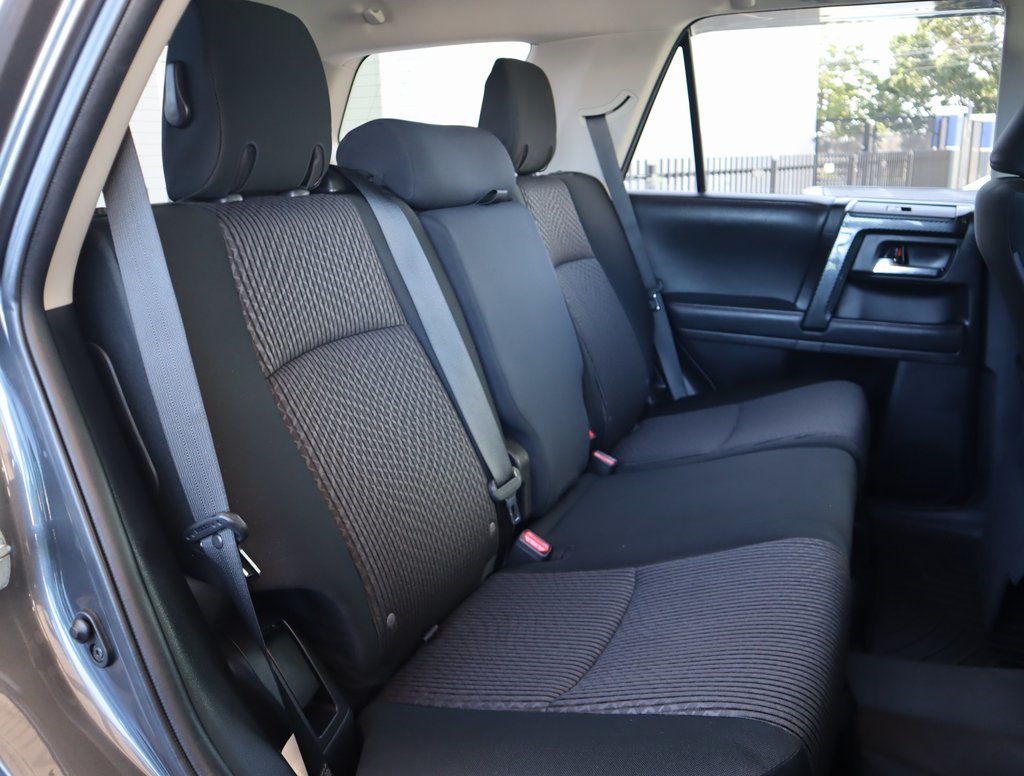 Thumbnail: 2022 Toyota 4Runner - 29