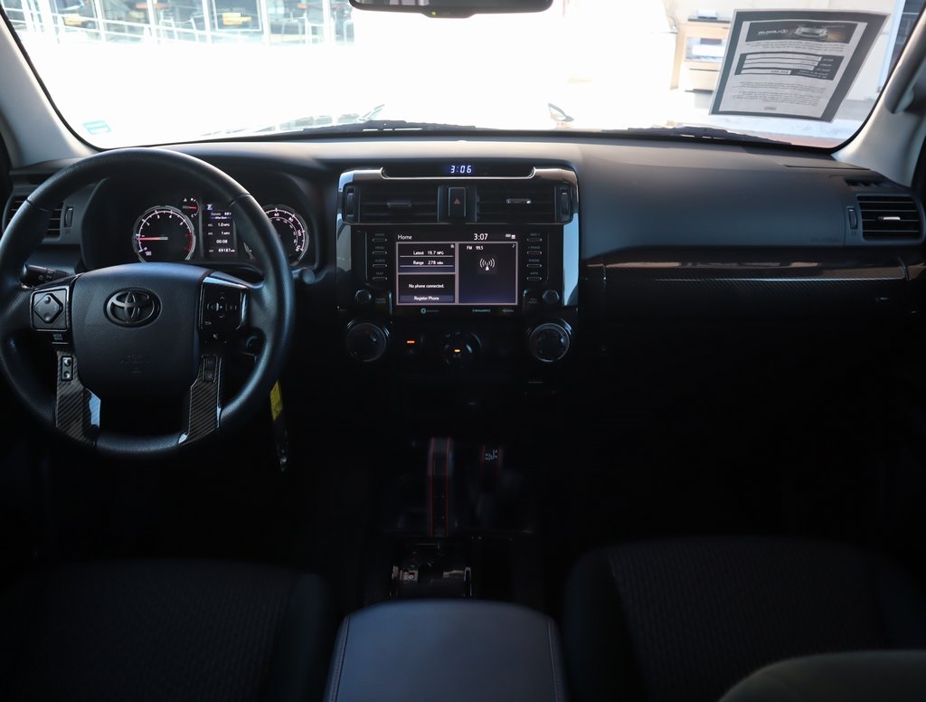 Thumbnail: 2022 Toyota 4Runner - 32